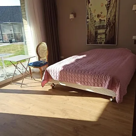 Fleur De Lys Hotell Bailleul (Nord)
