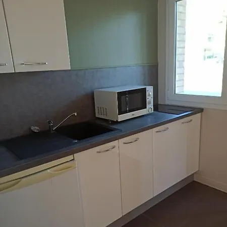 Fleur De Lys Hotel 3*