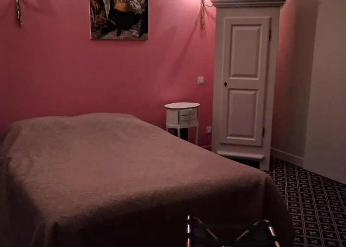 Fleur De Lys מלון 3*